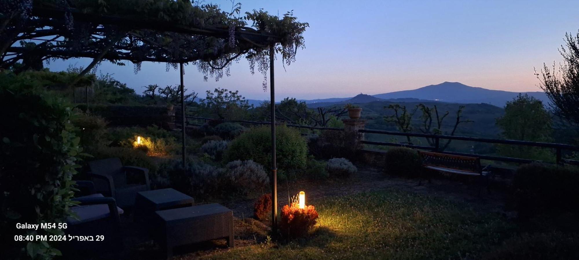 Borgo Del Grillo Aparthotel Sarteano Buitenkant foto