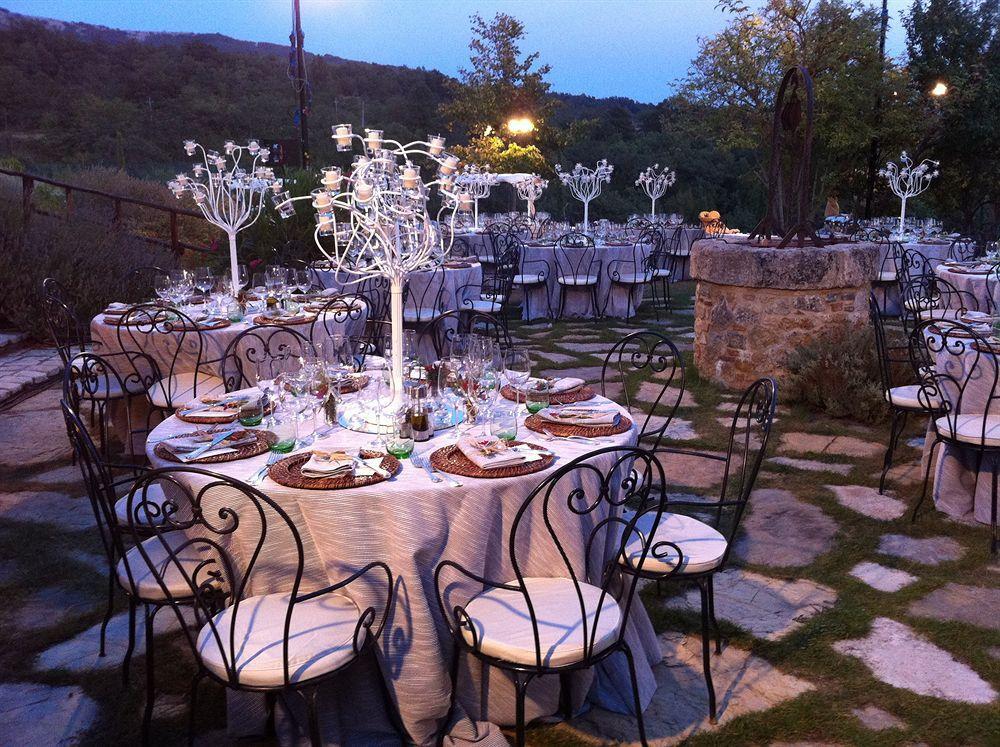 Borgo Del Grillo Aparthotel Sarteano Buitenkant foto